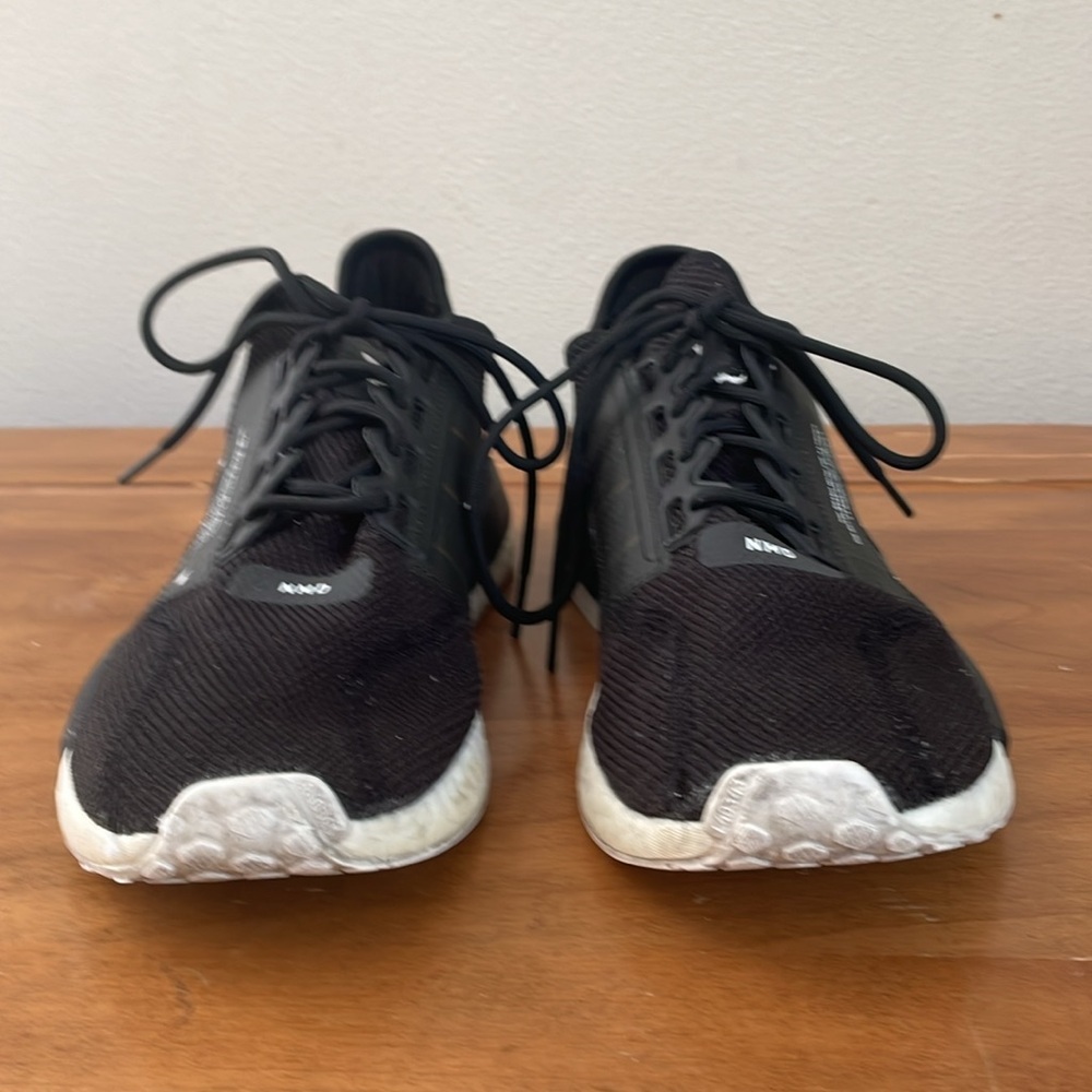Adidas NMD R1 V2 Shoes Size 10 - Picture 3 of 14
